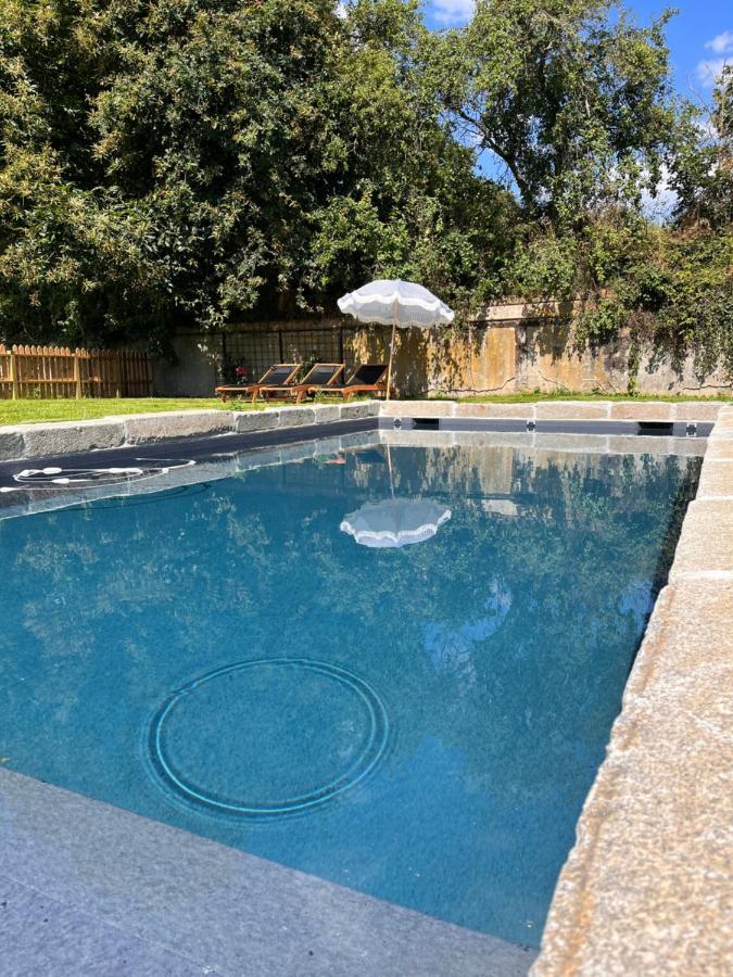 ホテル Domaine Du Tertre Ychot ドル・デ・ブルターニュ エクステリア 写真