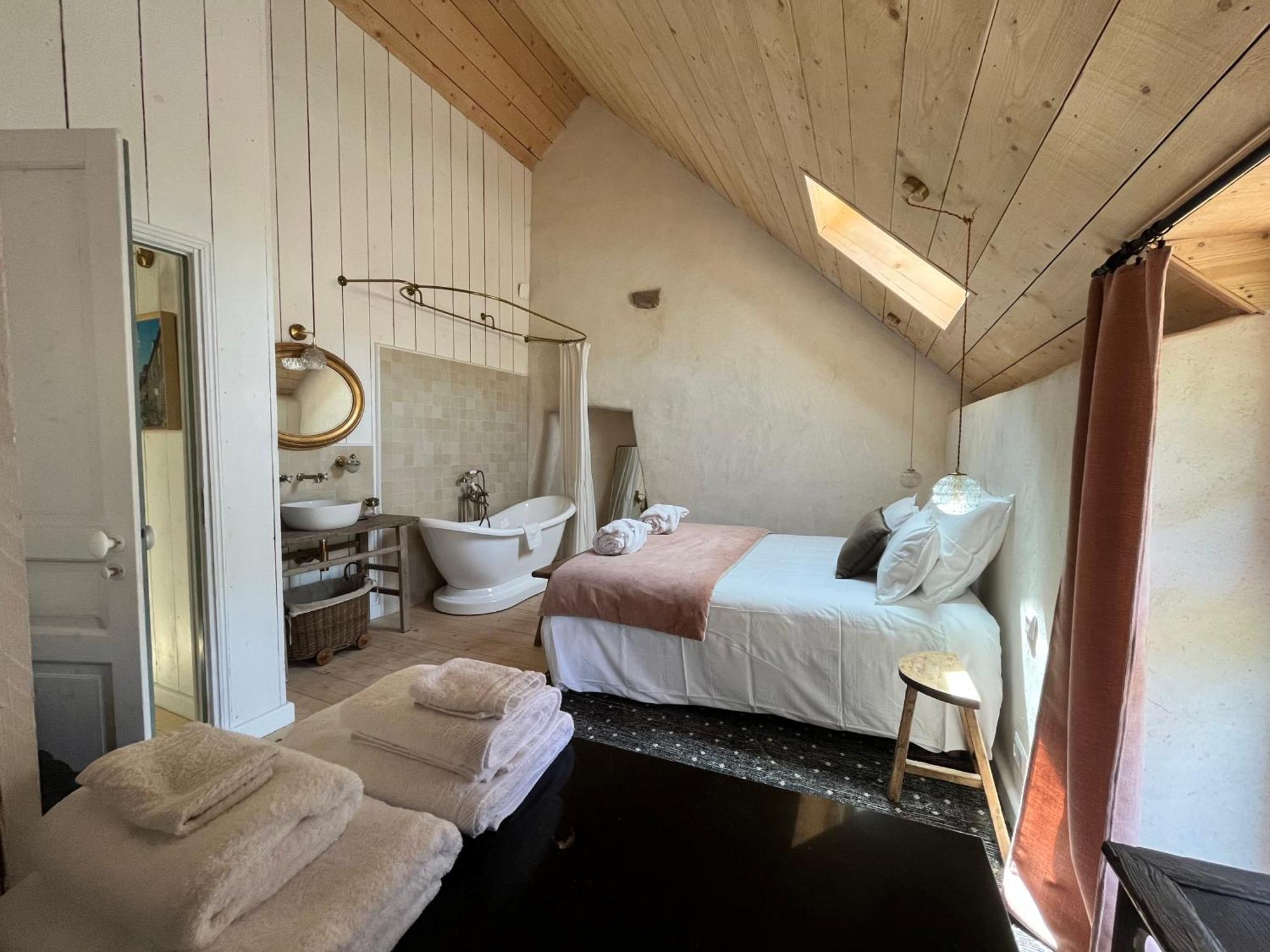ホテル Domaine Du Tertre Ychot ドル・デ・ブルターニュ エクステリア 写真