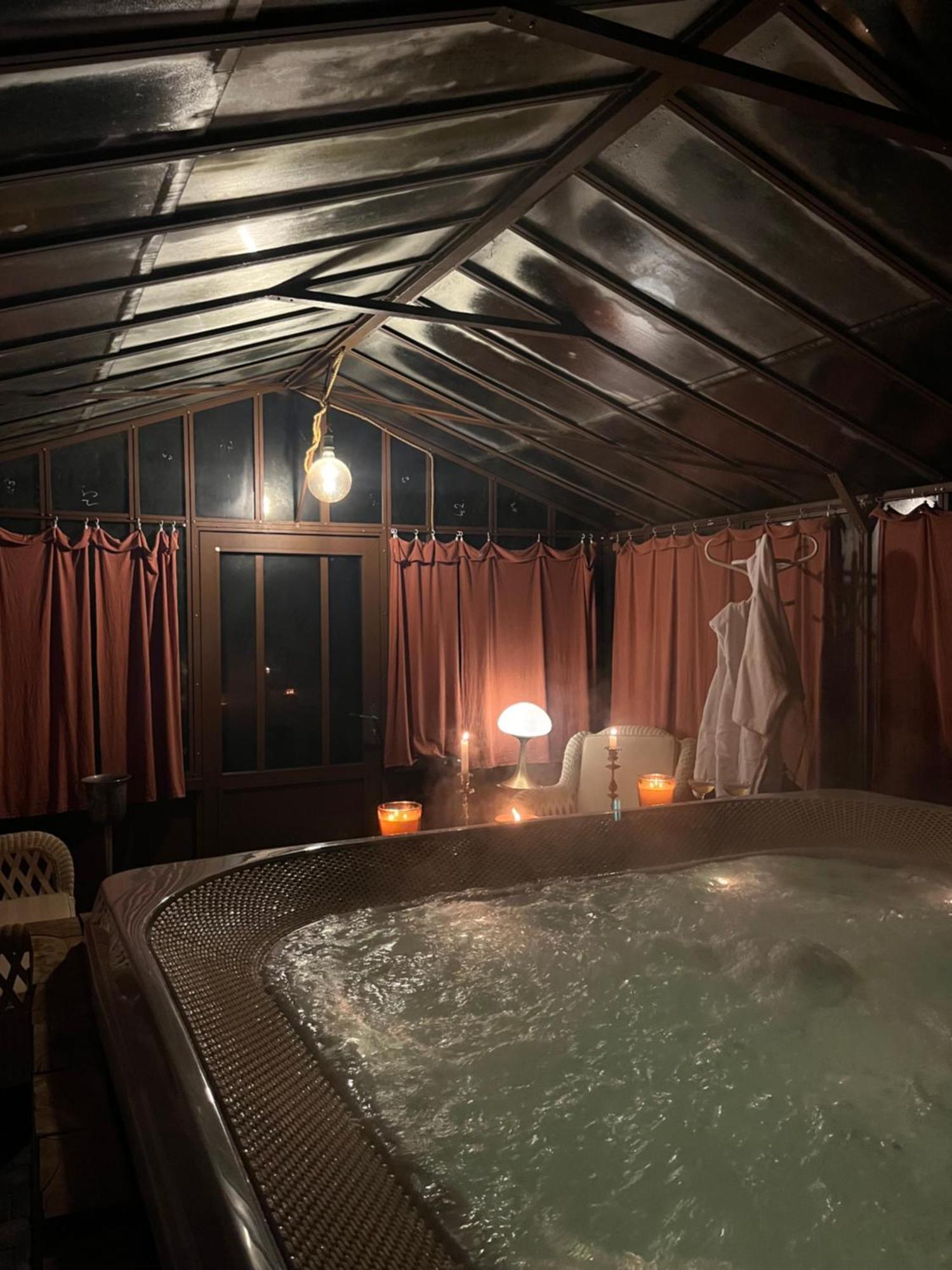 ホテル Domaine Du Tertre Ychot ドル・デ・ブルターニュ エクステリア 写真